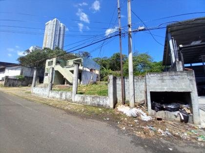 Vendo terreno en área de RIO ABAJO