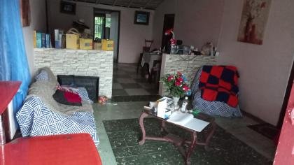 Voyager Intl Hostel: Encanto Colonial y Comodidad en La Villa de Los Santos, Panamá